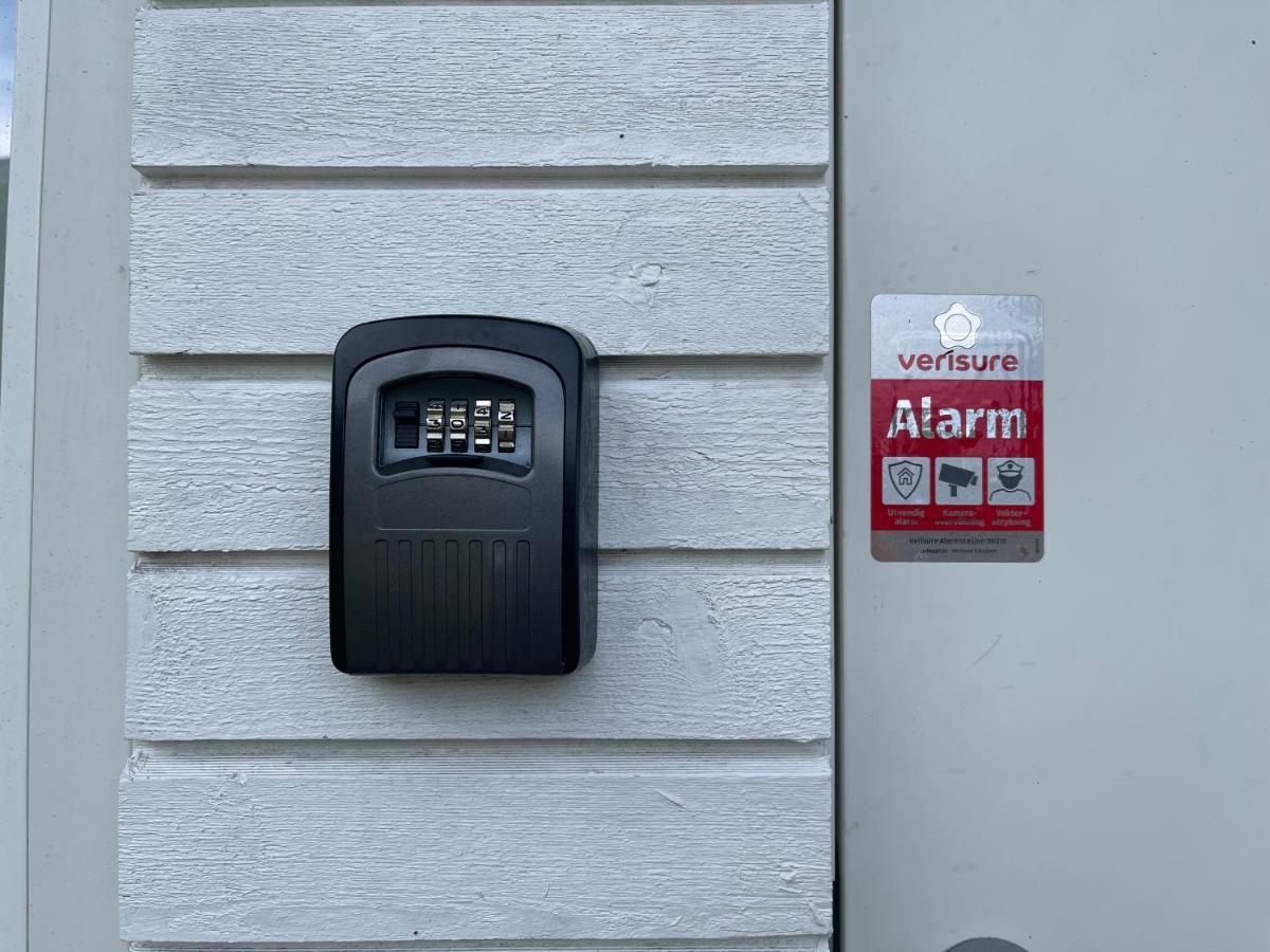 Nice Apartment With1 Bedroom Separate Living Room With A Sofa Bed And A Tiny Kitchen A Bathroom Located In Nordstrand Near By The Sea For 3 Guests With A Garden And Grill 5 Extra Guests With Extra Cost In The Cabin With Sea View Just Outside The Apar 오슬로 외부 사진