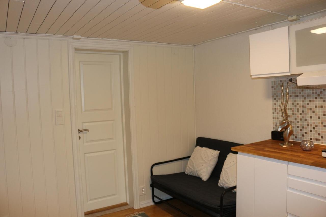 Nice Apartment With1 Bedroom Separate Living Room With A Sofa Bed And A Tiny Kitchen A Bathroom Located In Nordstrand Near By The Sea For 3 Guests With A Garden And Grill 5 Extra Guests With Extra Cost In The Cabin With Sea View Just Outside The Apar 오슬로 외부 사진